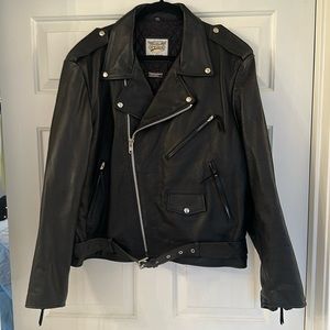 Motorcycle jacket by Wilsons Leather. Black, Size XXL. Never been worn.